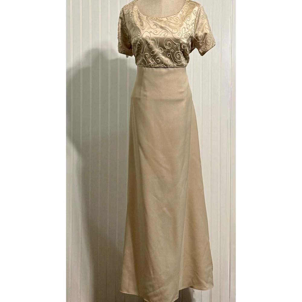 NWT Von Bramlett Champagne‎ Satin Embroidered Gown 16 Made in USA Formal Prom
